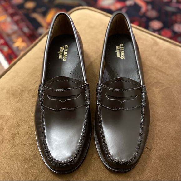 GH Bass Whitney Penny Loafer Dark Brown - Picture 3 of 16
